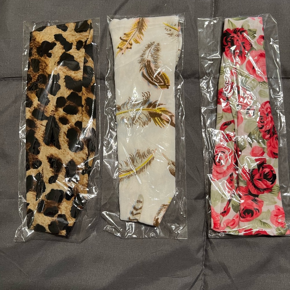 Set of three fabric stretch headbands NWT